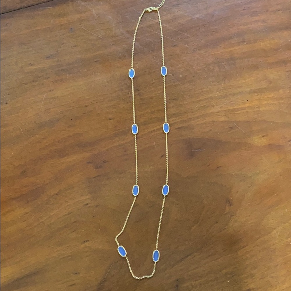 Kendra Scott necklace